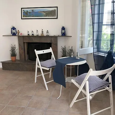 - La Rosa Dei Venti Lejlighed *